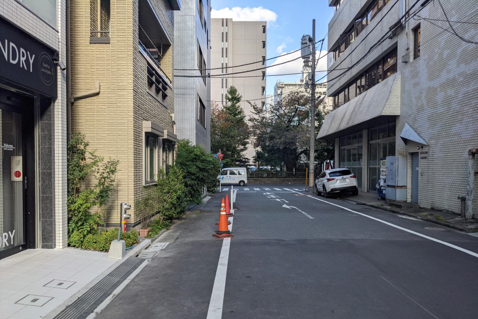 人形町店 店舗前道路